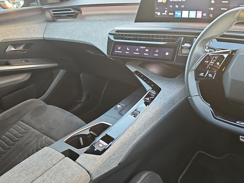 Used Peugeot 3008 KW74UYF 23