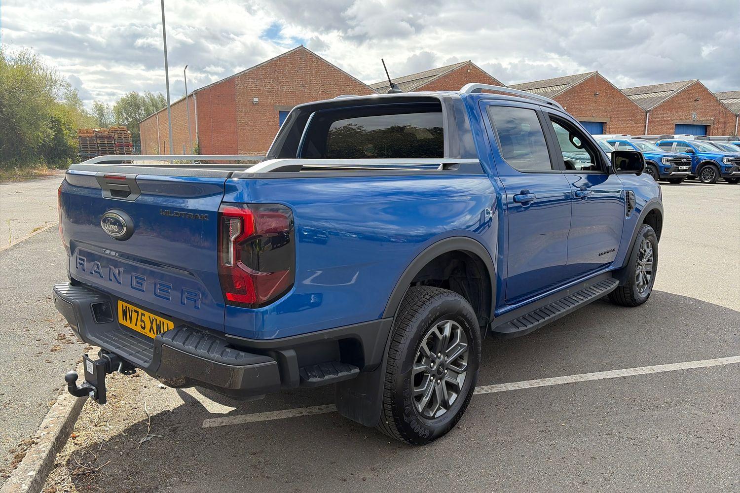 Ford RANGER Photo 22