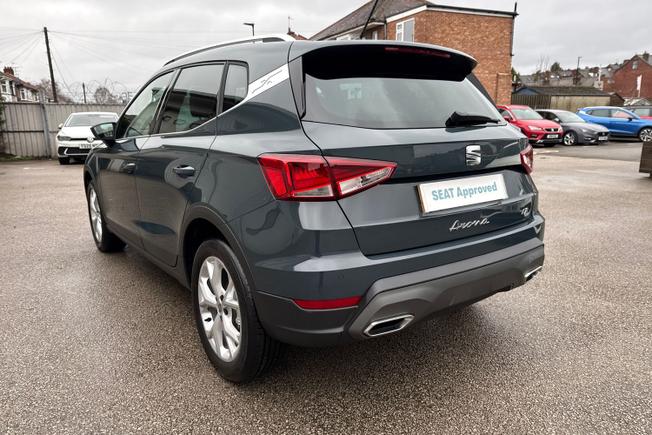 SEAT Arona Photo 23