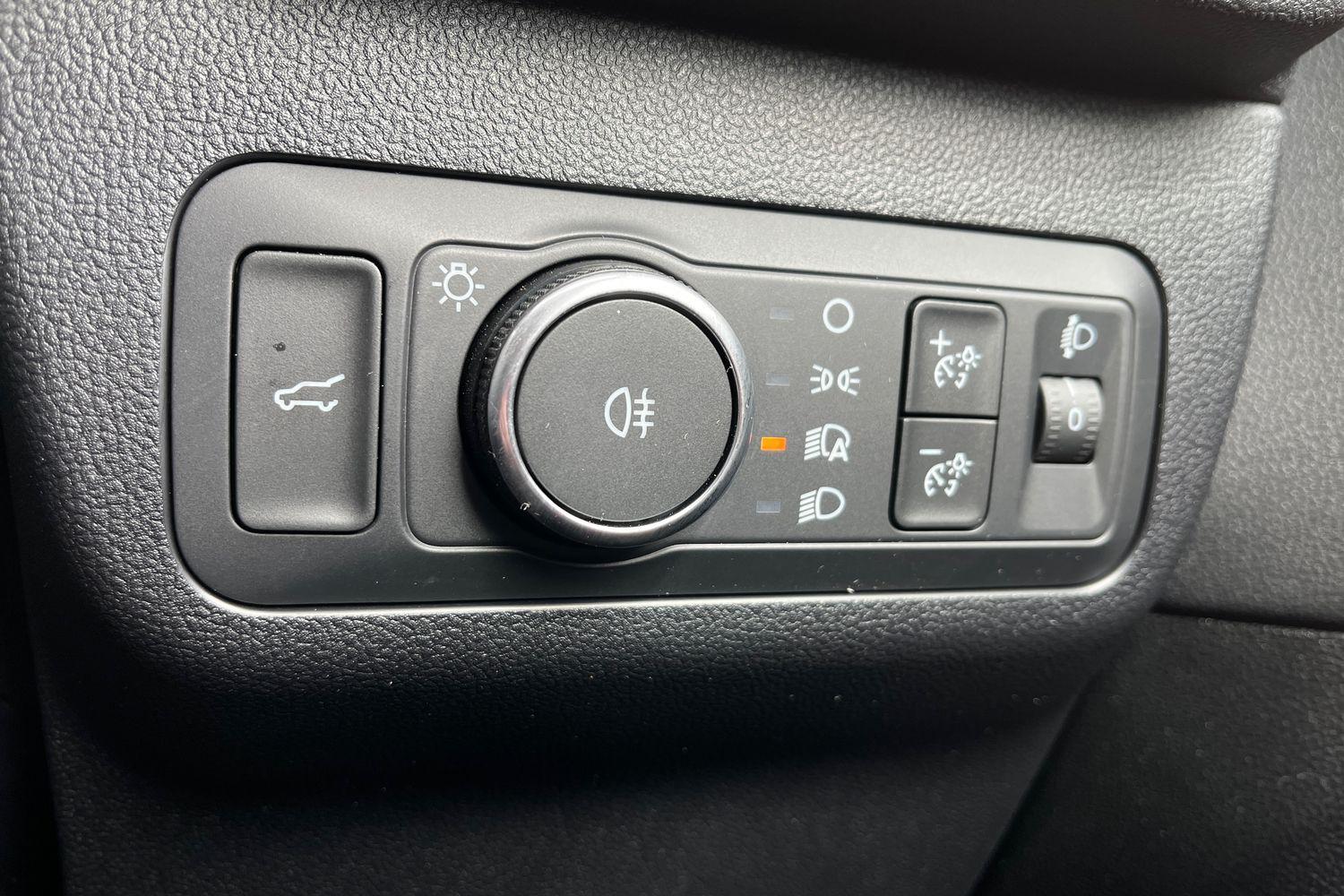 Ford Kuga Photo 36