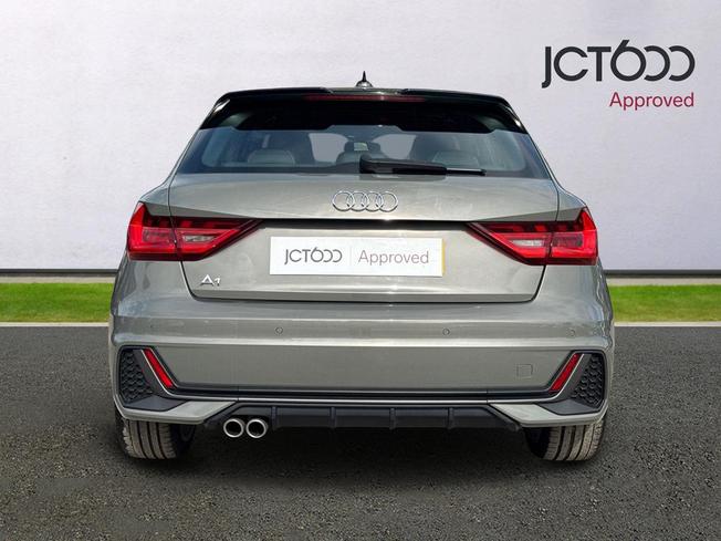 AUDI A1 Photo 7