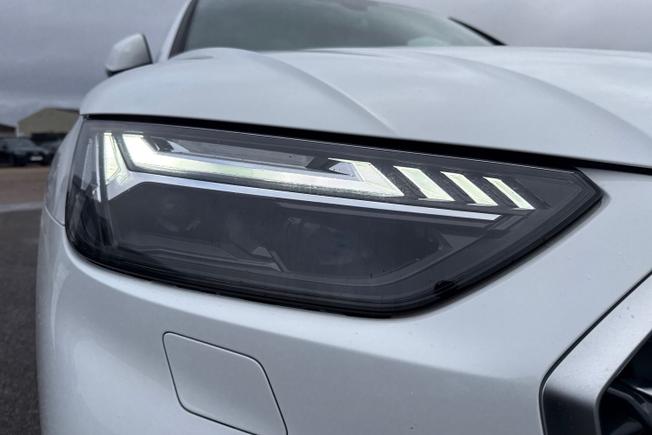 AUDI Q5 Photo 20