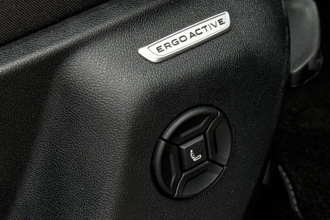 VOLKSWAGEN Tiguan Photo 22