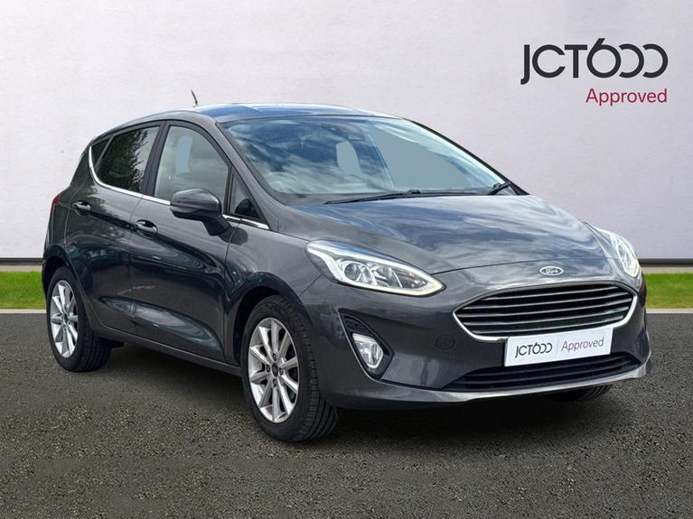 Used 2018 FORD Fiesta 1.0T EcoBoost Titanium Hatchback 5dr Petrol Manual Euro 6 (s/s) (125 ps) Grey at JCT600