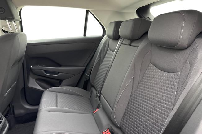 VOLKSWAGEN T-Roc Photo 9