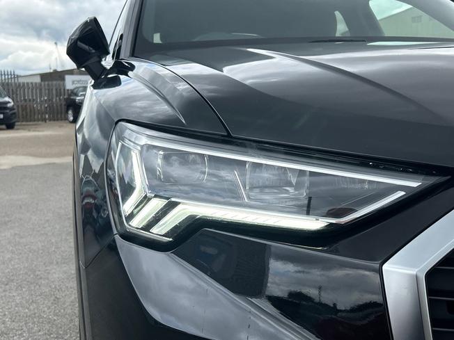 Audi Q3 Photo 48