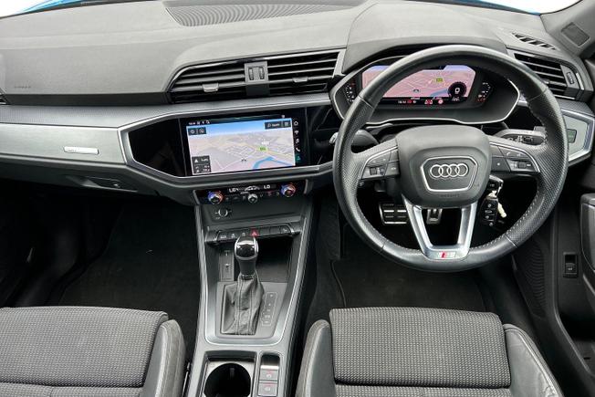 Audi Q3 Photo 10