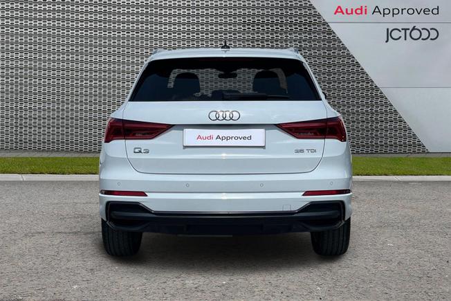 AUDI Q3 Photo 7