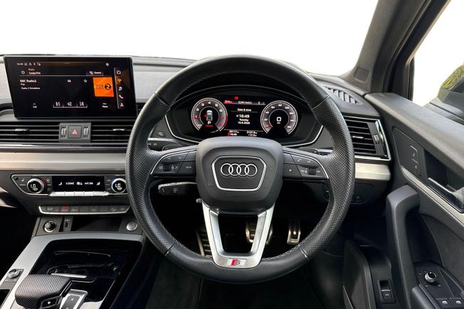 AUDI Q5 Photo 11