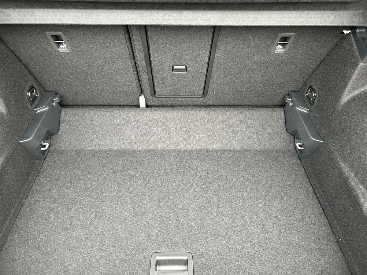 Volkswagen T-Roc Photo autoimg-1bc1e97f6f63eaaa609e8c56ac1fb8c81687a565.jpg