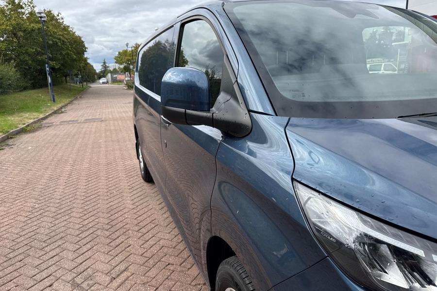 Ford TRANSIT CUSTOM Photo autoimg-1bc9bbf0d17af1fab1ce11c2c00cf6d3dd7fc7c9.jpg