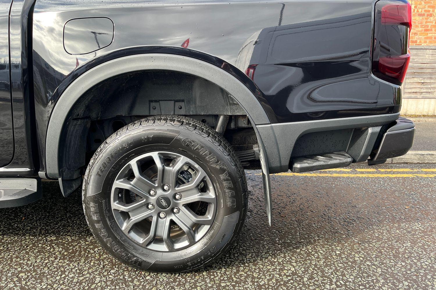 Ford RANGER Photo 24