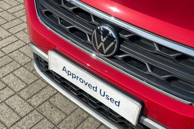 VOLKSWAGEN T-Roc Photo 50