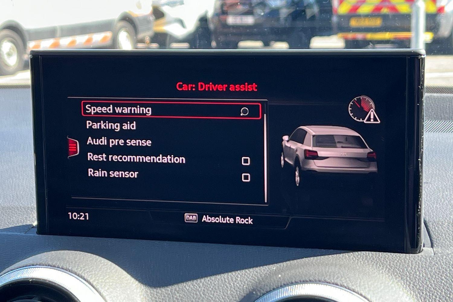 Audi Q2 Photo 27