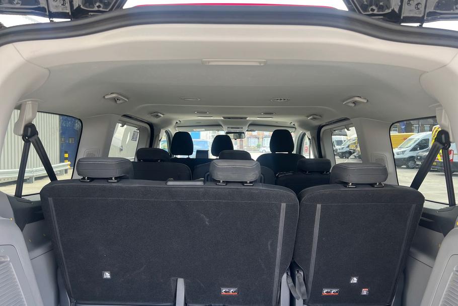 Used Ford TOURNEO CUSTOM WN26TWG 28