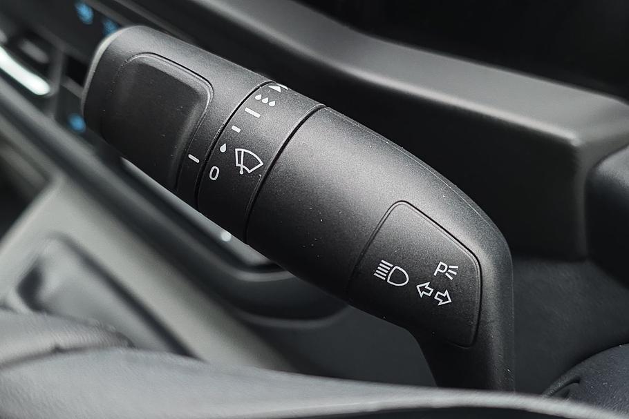 Used FORD TRANSIT CUSTOM WR75MXD 31