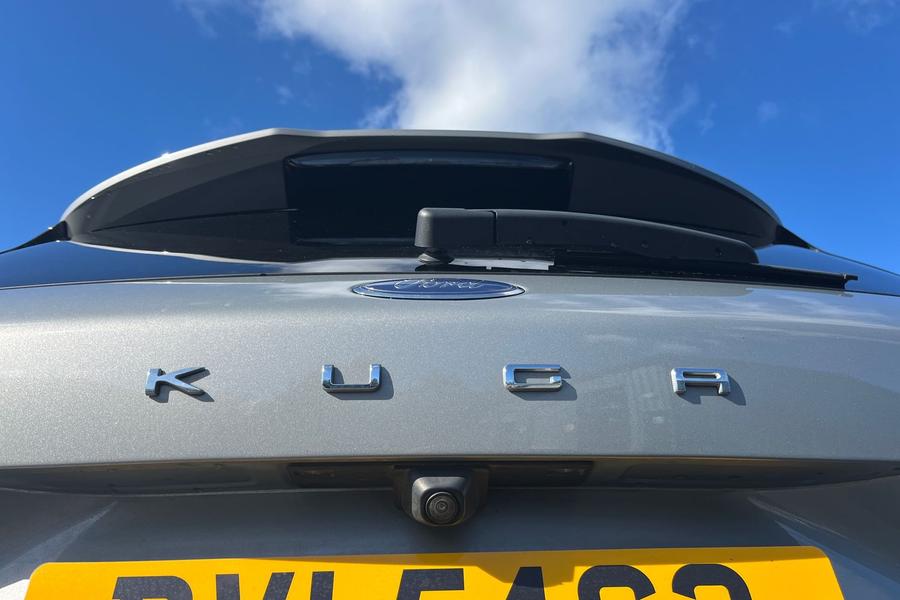 Ford Kuga Photo autoimg-1bd567d6c8a6e393893a72f4e9087885dfa209db.jpg