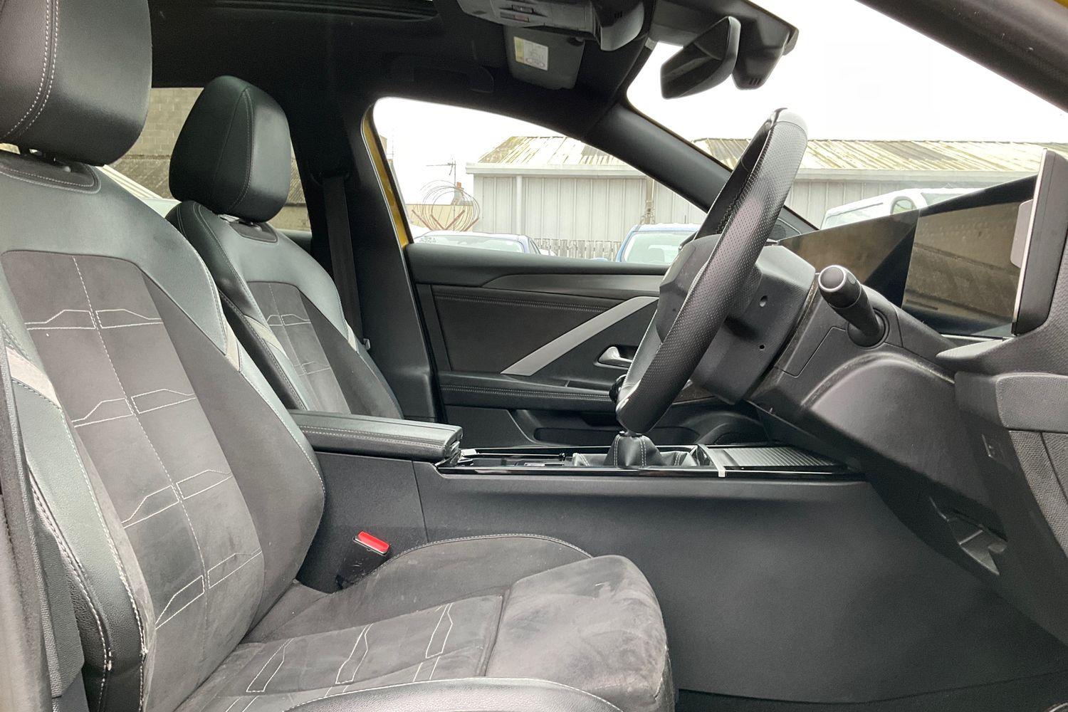 Vauxhall ASTRA Photo 16