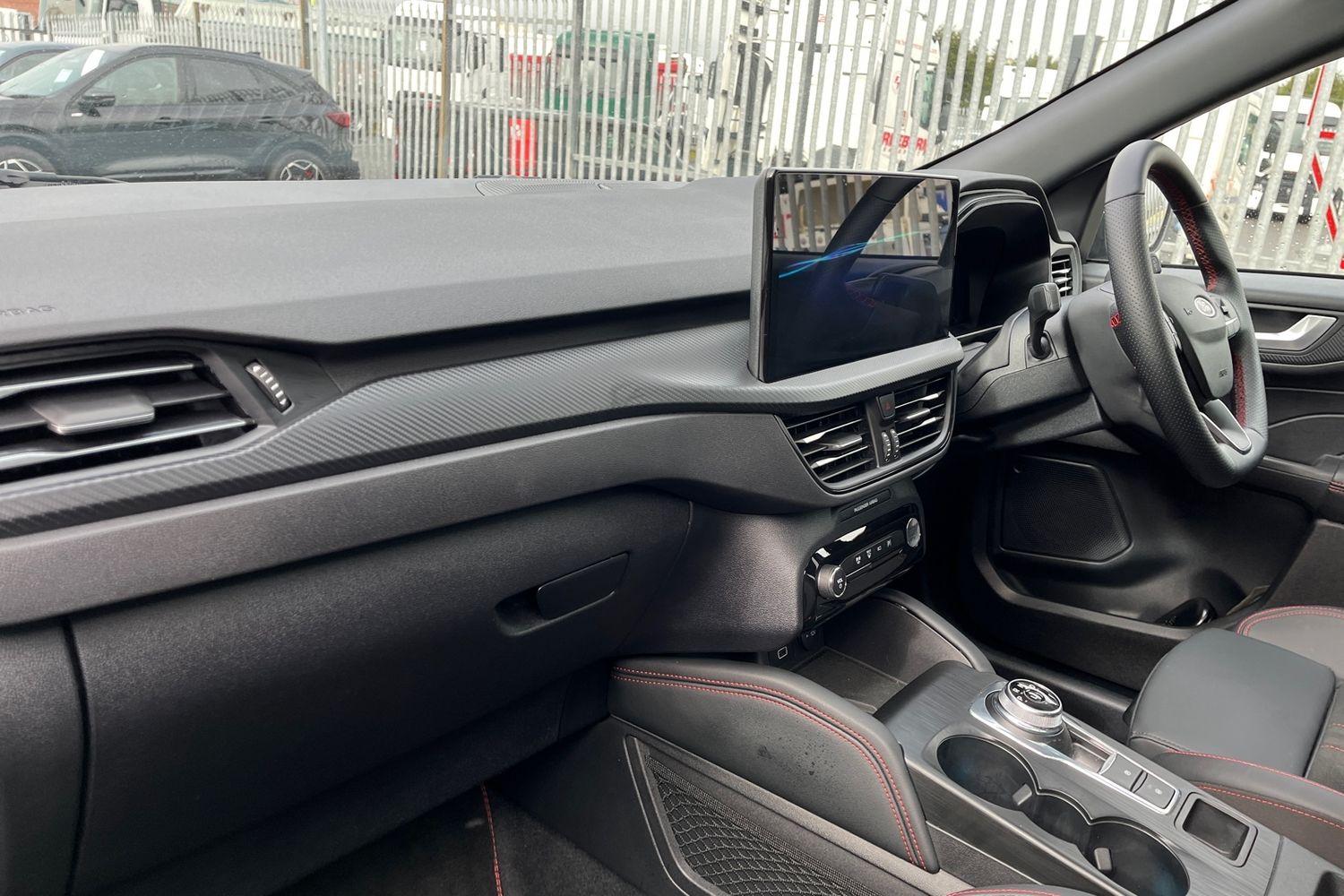 Ford Kuga Photo 17
