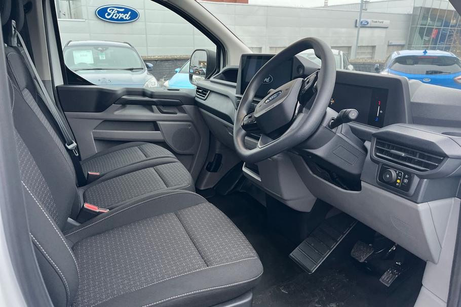 Used Ford E-TRANSIT CUSTOM 13