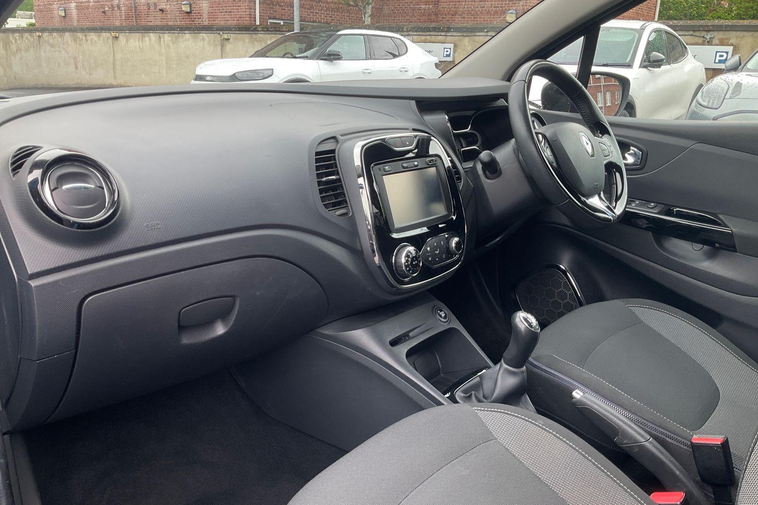Renault CAPTUR Photo 17