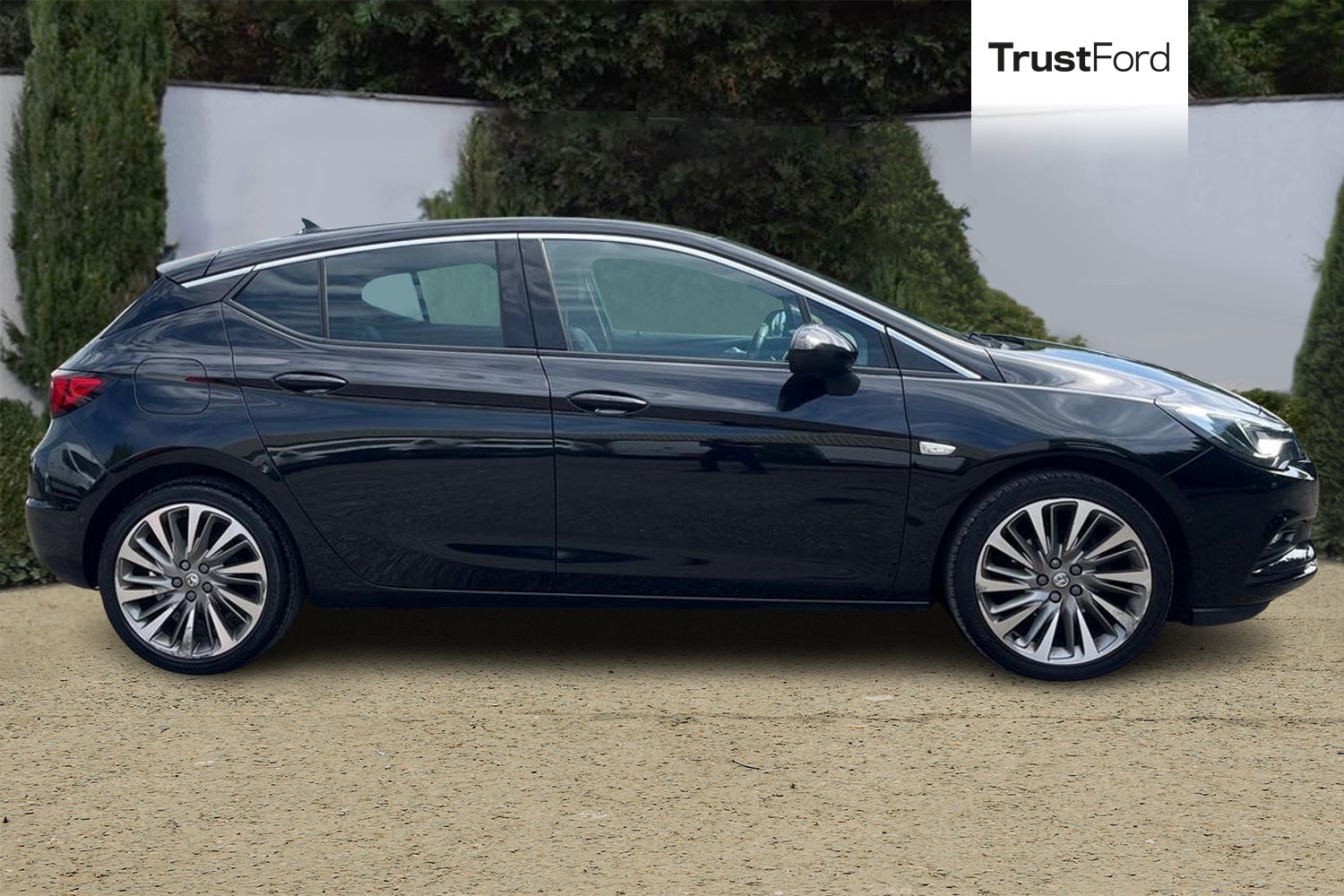 Vauxhall ASTRA Photo 2