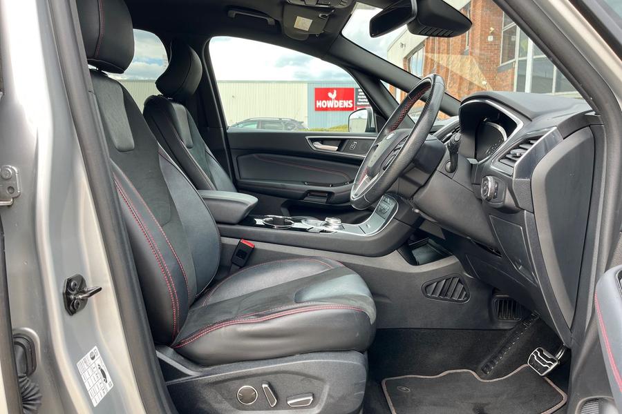 Ford S-Max Photo autoimg-1be6df0077b566dd2d8111abfd8ada78b496623a.jpg