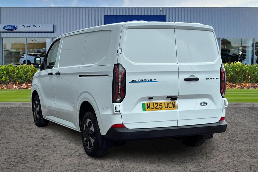Ford E-TRANSIT CUSTOM Photo autoimg-1bea71514140c6ae581c7bb3922e312ed8a5f2e3.jpg
