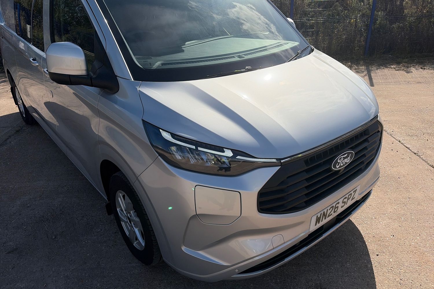 Ford TRANSIT CUSTOM Photo 26