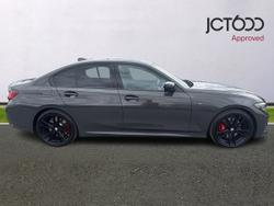 BMW 3 Series Photo 4