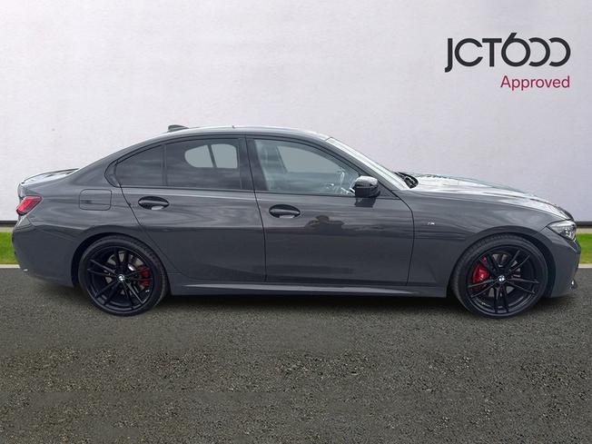 BMW 3 Series Photo 4