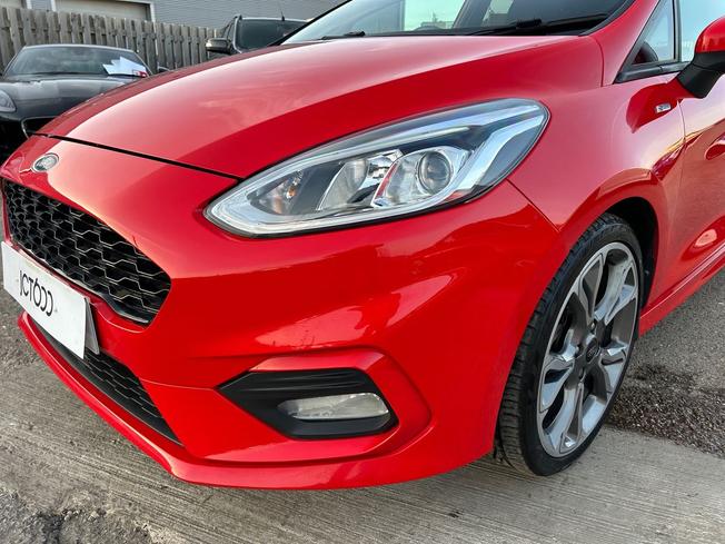 FORD Fiesta Photo 30