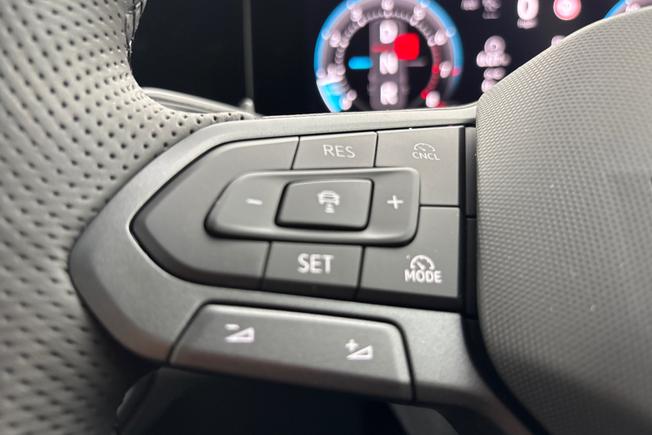 Volkswagen  Tiguan Photo 16