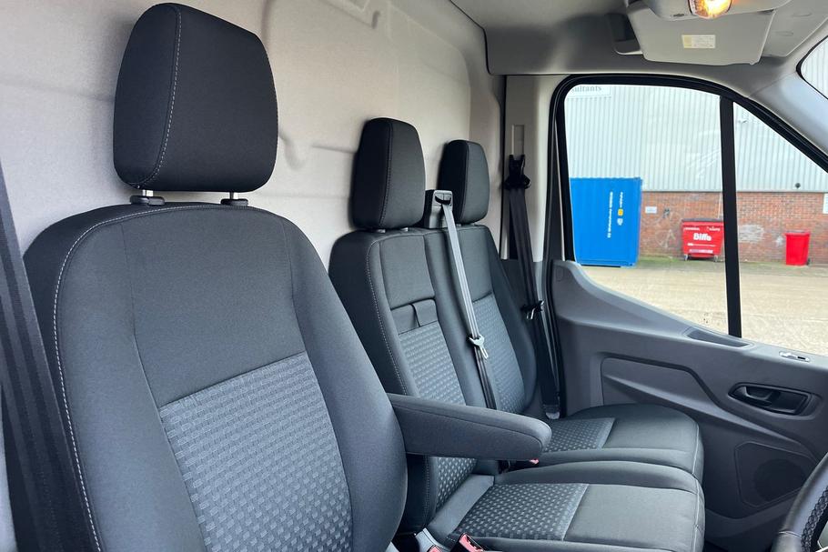 Used FORD E-TRANSIT LF25RRT 26