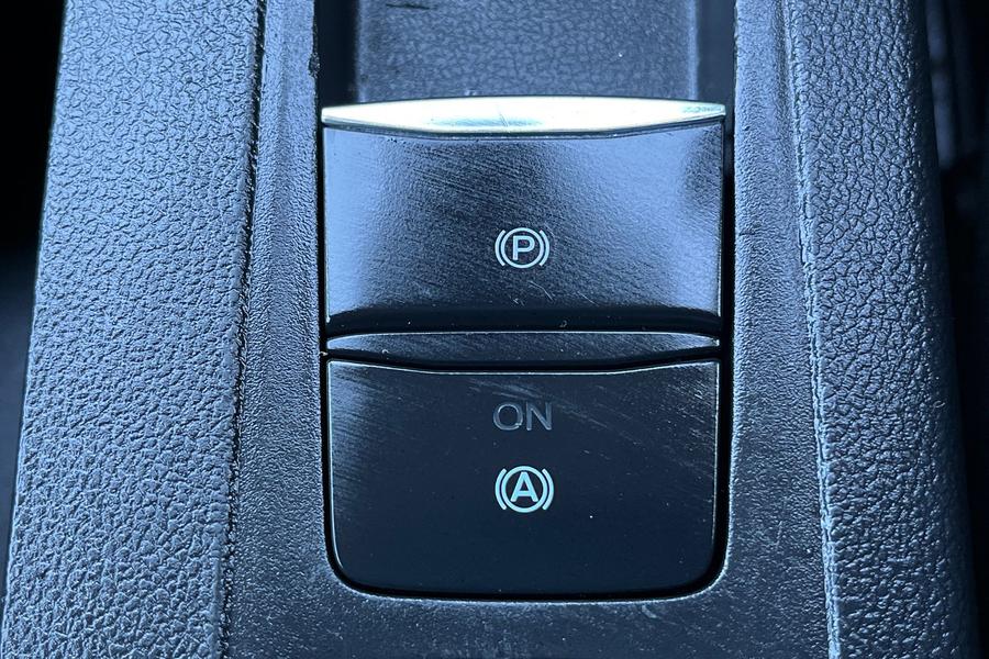 Ford Focus Photo autoimg-1bfce88ad93b8daead097ba95a9bd080ff0d1eec.jpg