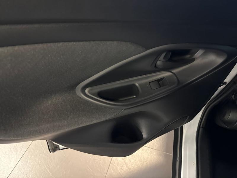 Used Toyota Yaris Cross PJ22UKE 39