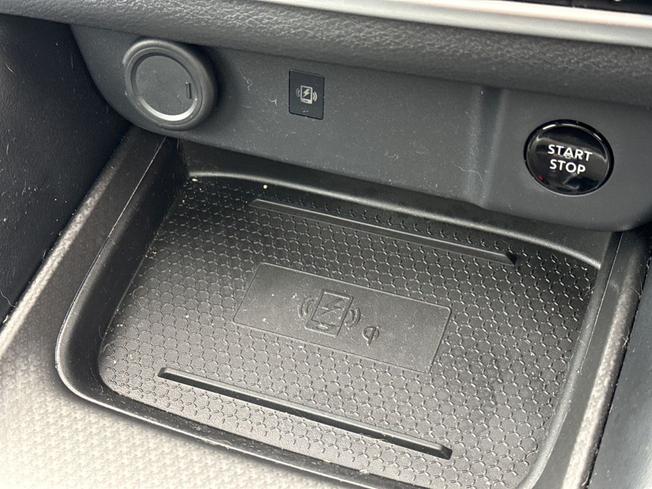 NISSAN Qashqai Photo 27