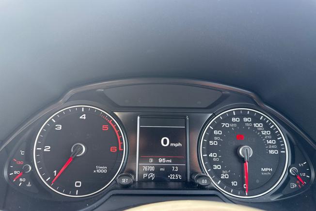 AUDI Q5 Photo 15