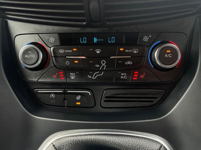 FORD Kuga Photo 36