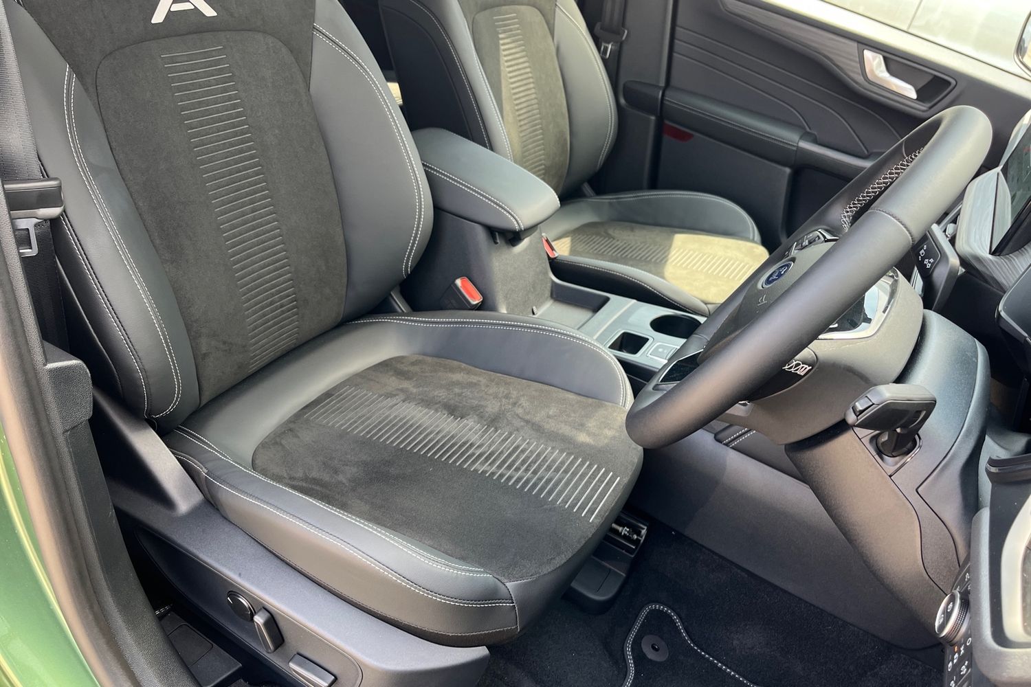 Ford Kuga Photo 16