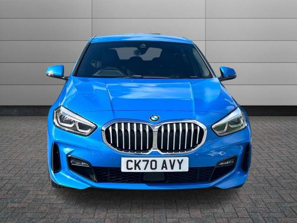 BMW 1 Series Photo autoimg-1c091ae79f27d62c177d5e0e530d0368bad6708b.jpg