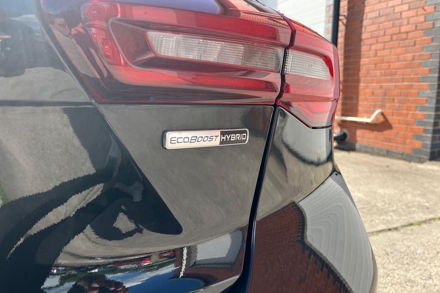 Ford FOCUS Photo autoimg-1c0972bb808b45326363455d15ce26e8ec007b11.jpg