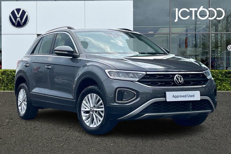 Used 2023 VOLKSWAGEN T-Roc 1.0 TSI Life SUV 5dr Petrol Manual Euro 6 (s/s) (110 ps) Grey at JCT600