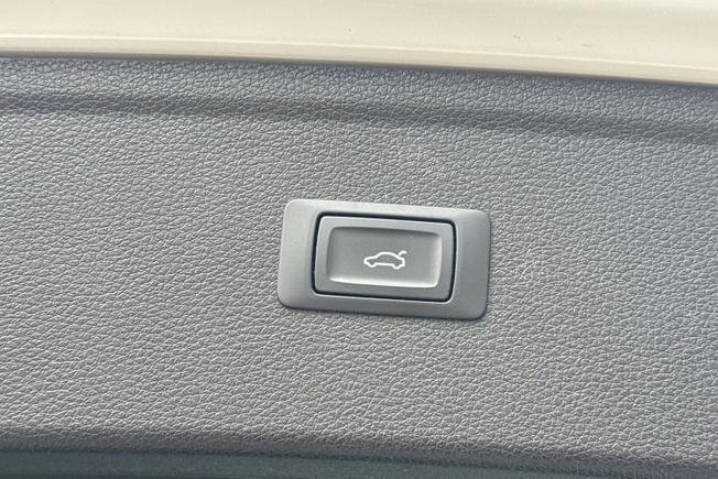 AUDI Q5 Photo 28