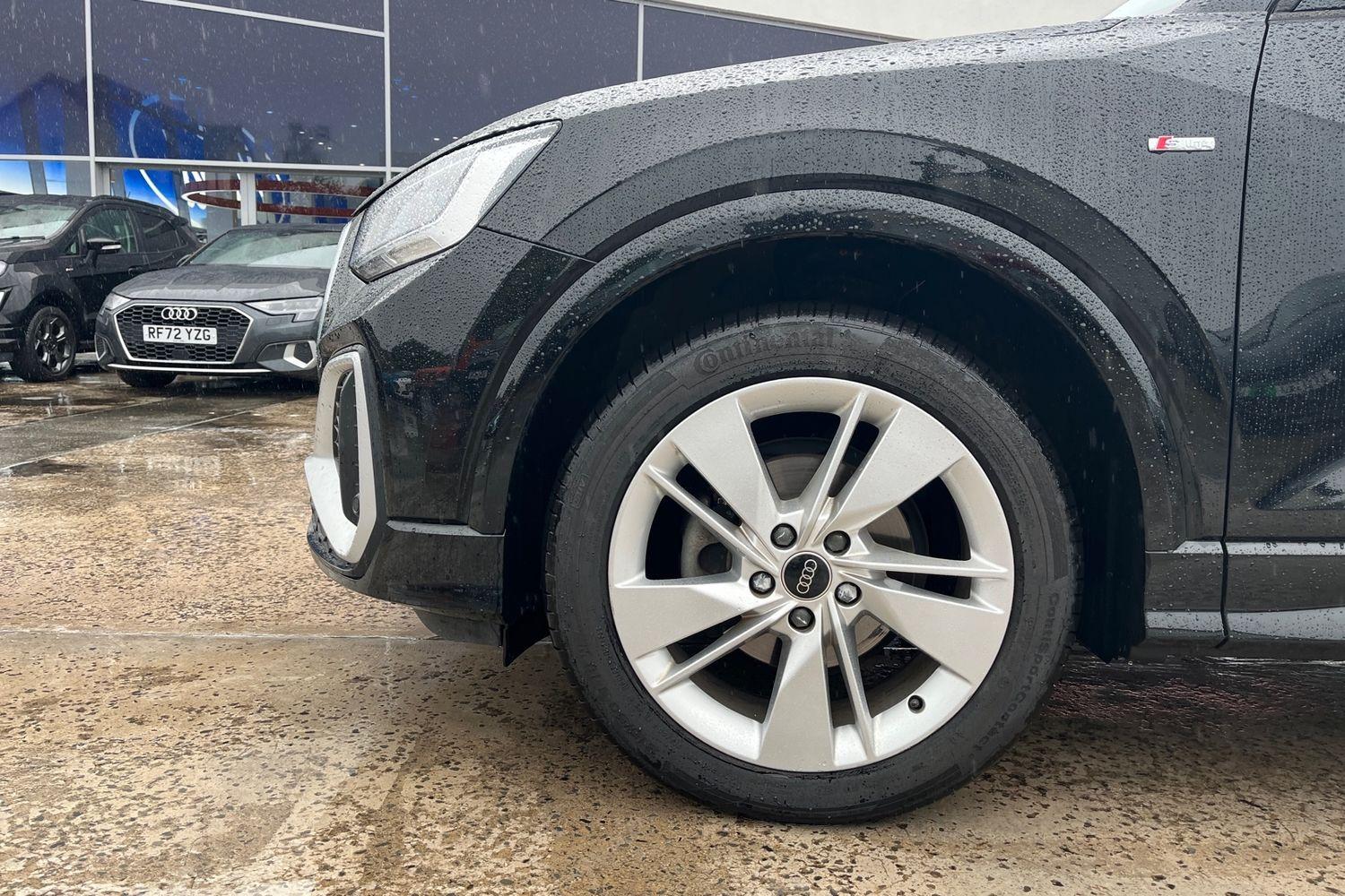 Audi Q2 Photo 7