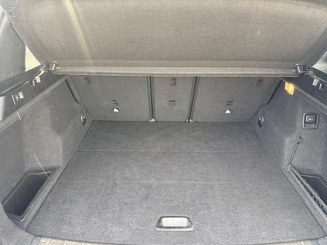 BMW X1 Photo 12