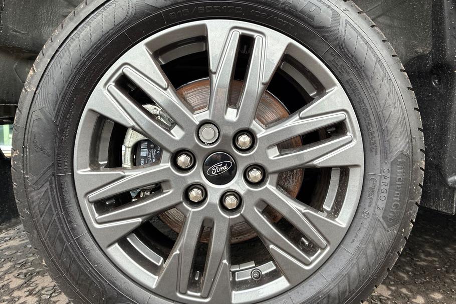 Used Ford TRANSIT CUSTOM SW26GWM 39