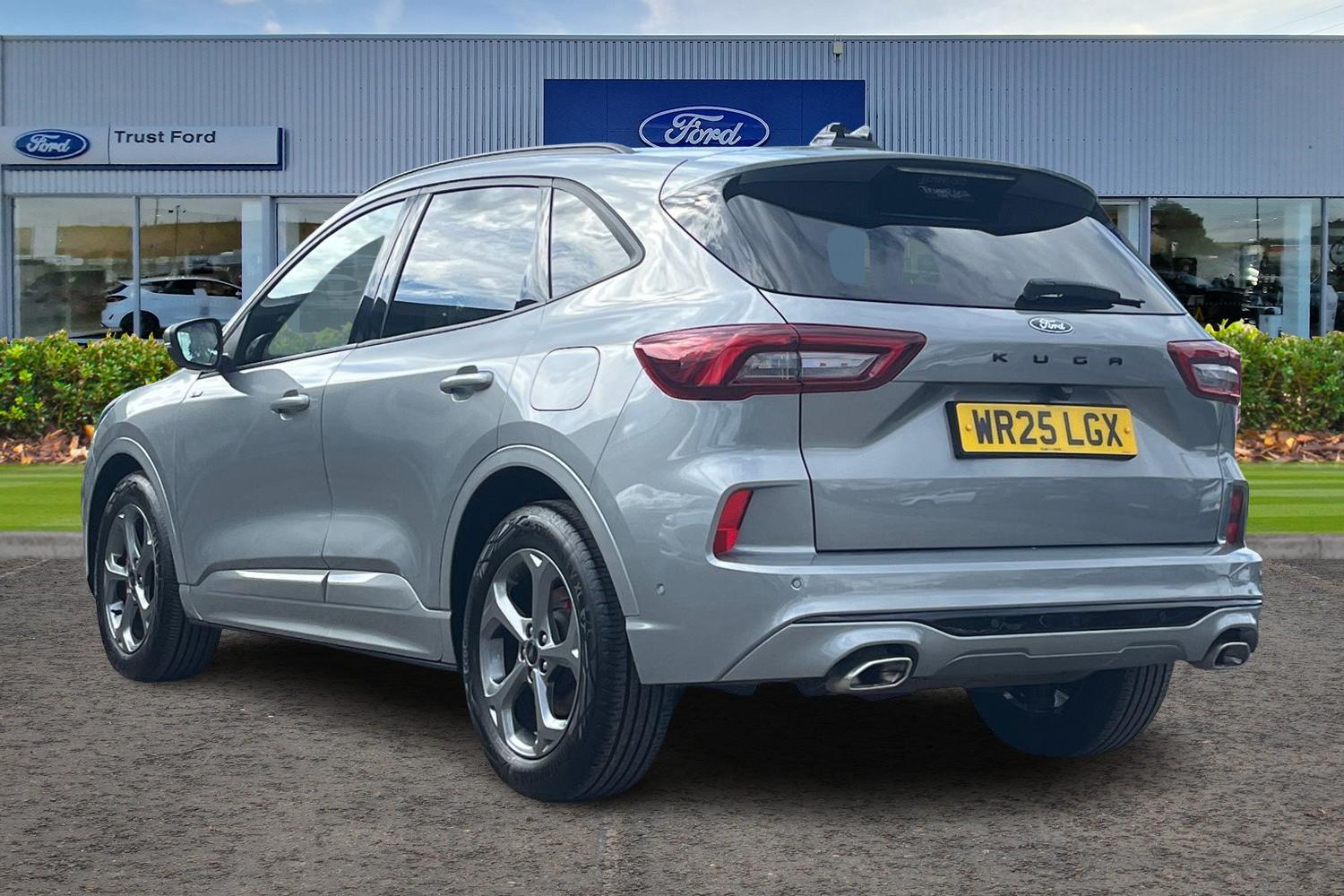 Ford Kuga Photo 1