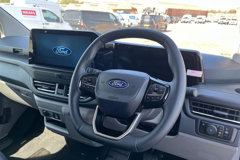 Used FORD TRANSIT CUSTOM WP75CMK 14