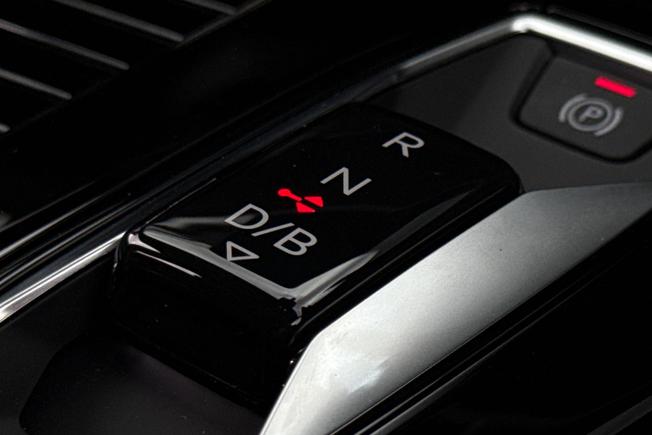 AUDI A6 E-Tron Avant Photo 22